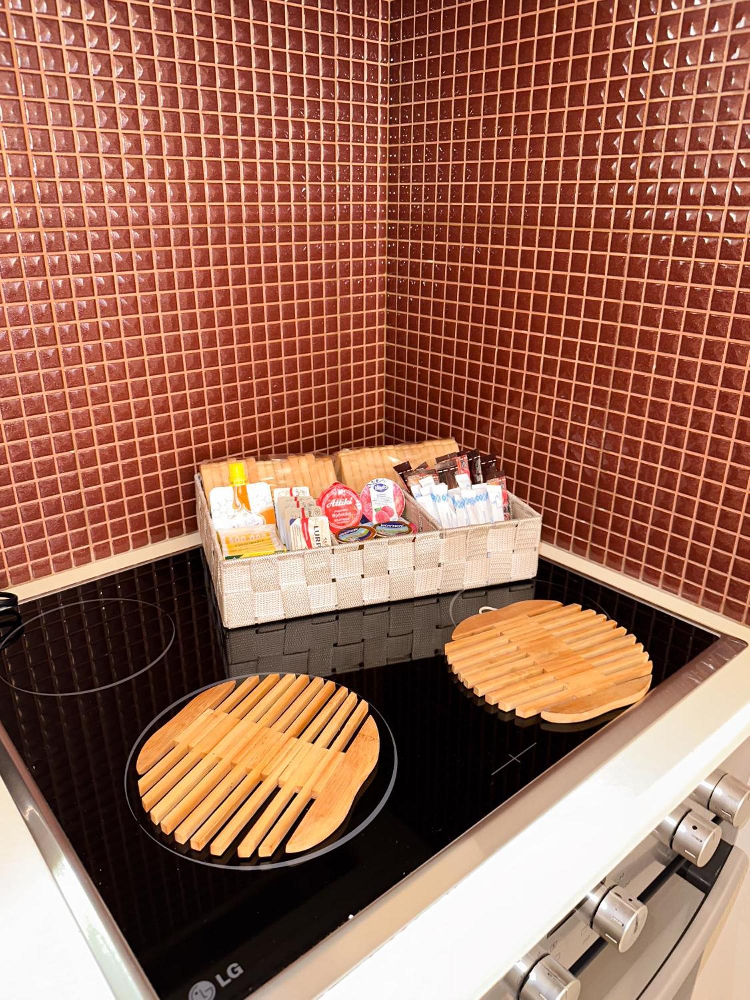 Sun N' Salt II Apartment Толон Экстерьер фото